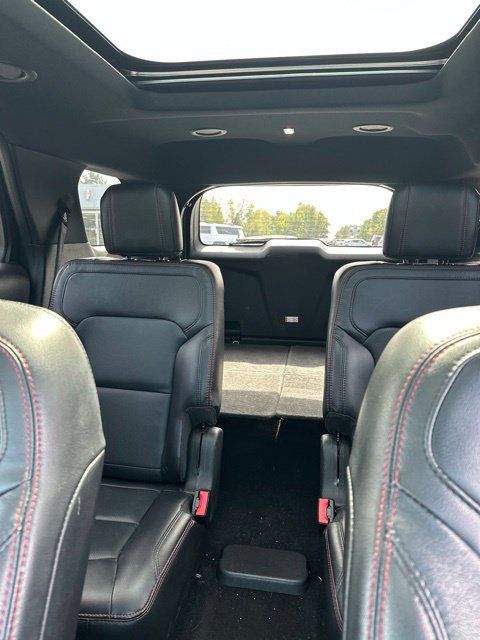 Used 2019 Ford Explorer Sport w/ Equipment Group 401A AWD/4WD image 12