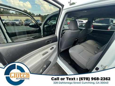 Used 2014 Toyota Tacoma PreRunner w/ Convenience Package RWD image 14