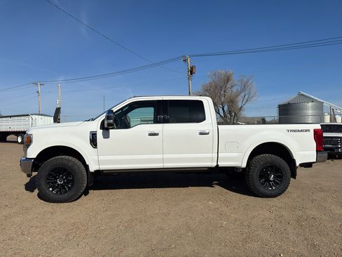 Used 2022 Ford F350 King Ranch w/ Tremor Off-Road Package AWD/4WD image 2