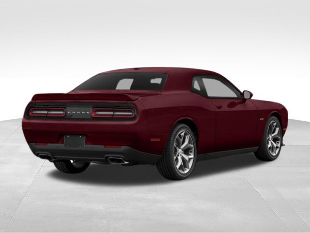 Used 2019 Dodge Challenger GT RWD image 2