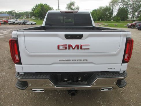 New 2026 GMC Sierra 1500 SLT w/ SLT Premium Plus Package AWD/4WD image 6