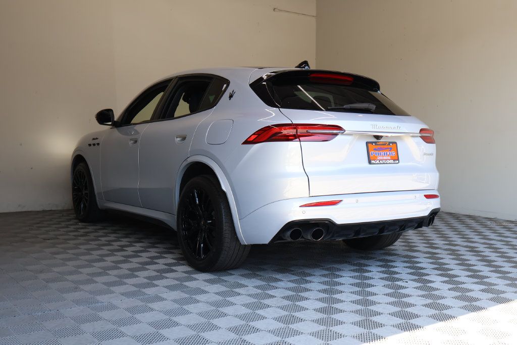 Used 2024 Maserati Grecale Modena AWD/4WD image 14