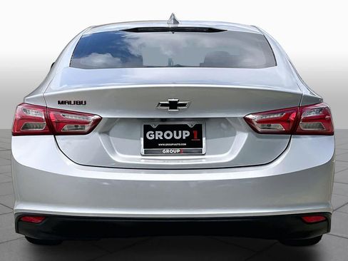 Used 2021 Chevrolet Malibu LT w/ Redline Edition FWD image 5