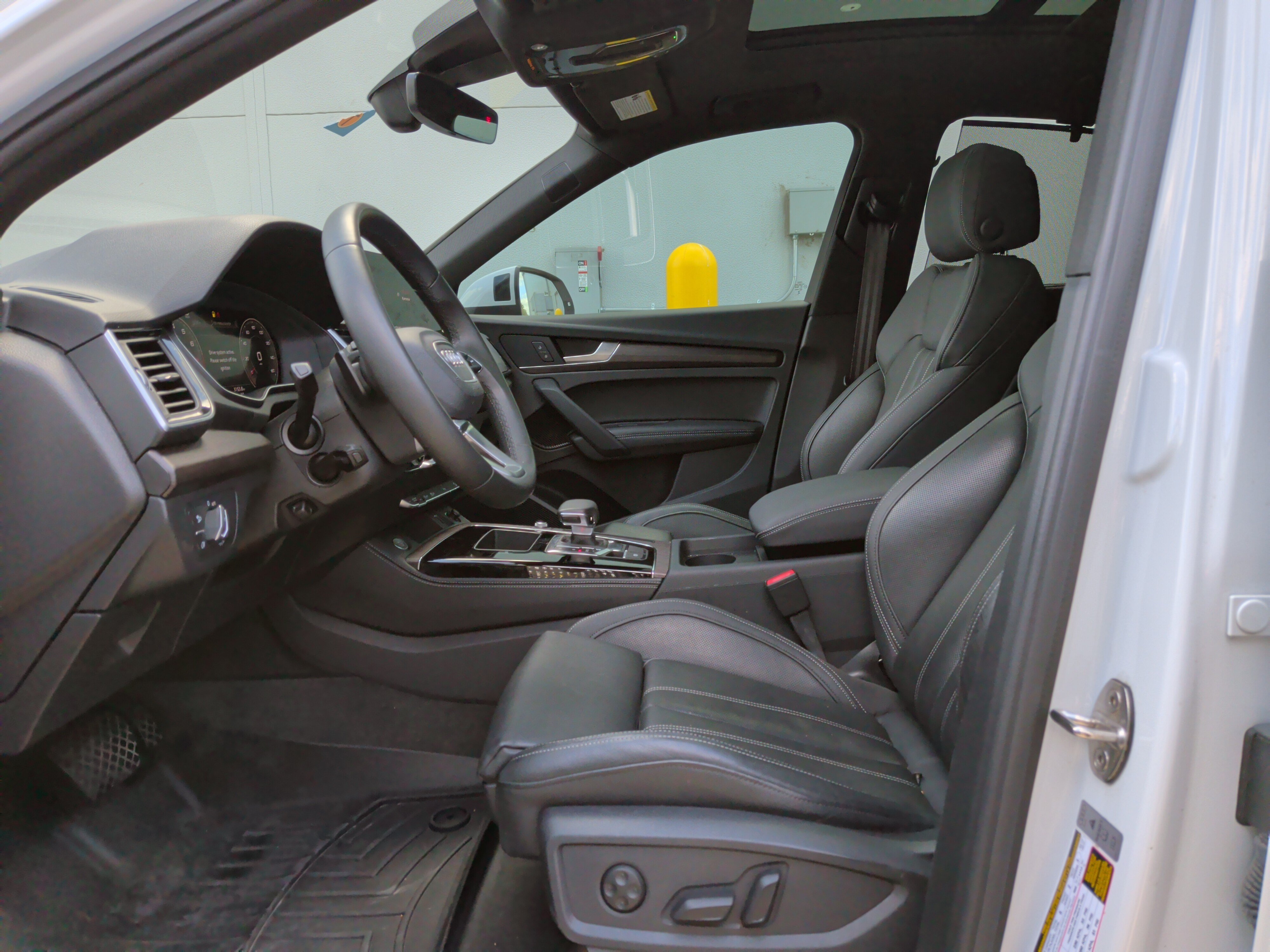 Used 2023 Audi Q5 2.0T Premium Plus AWD/4WD image 15