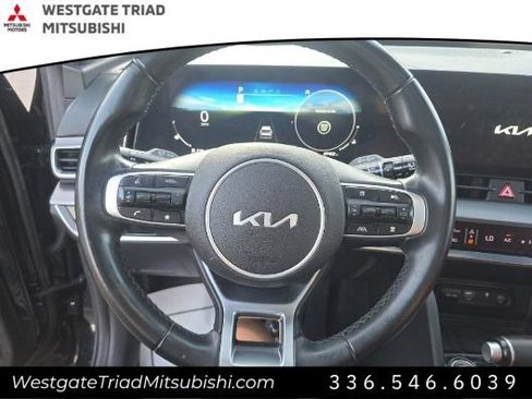 Used 2023 Kia Sportage SX FWD image 10