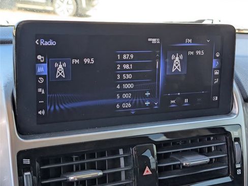 Used 2022 Lexus GX 460 Luxury w/ Sport Design Package AWD/4WD image 56