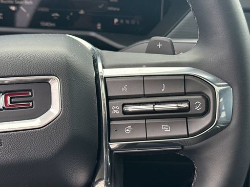 New 2026 GMC Acadia Elevation w/ Elevation Premium Package AWD/4WD image 23