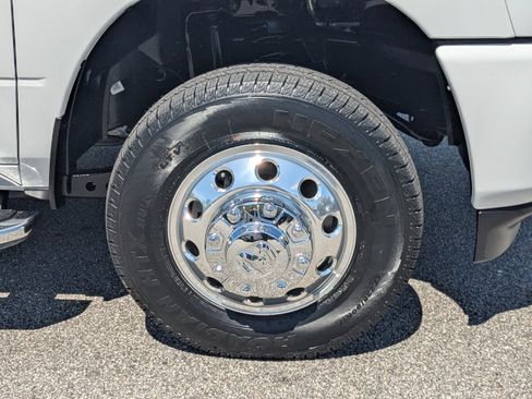 New 2026 RAM 3500 Laramie image 10