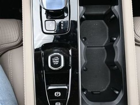 New 2026 Volvo XC90 B6 Ultra AWD/4WD image 11