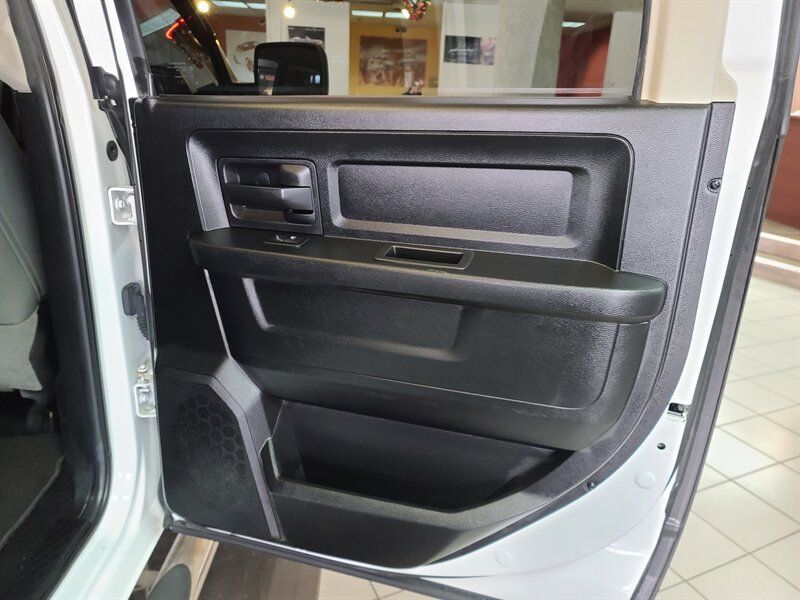 Used 2014 RAM 1500 Express AWD/4WD image 16