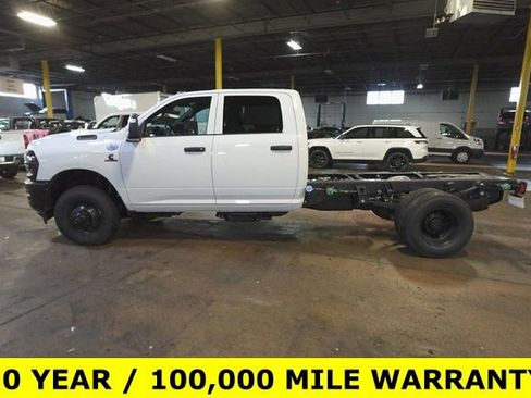 New 2026 RAM 3500 Tradesman image 2