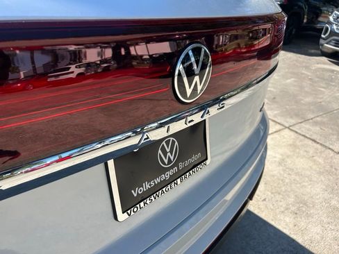 New 2026 Volkswagen Atlas Cross Sport SE image 31