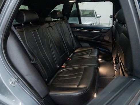 Used 2018 BMW X5 xDrive50i w/ M Sport Package image 35