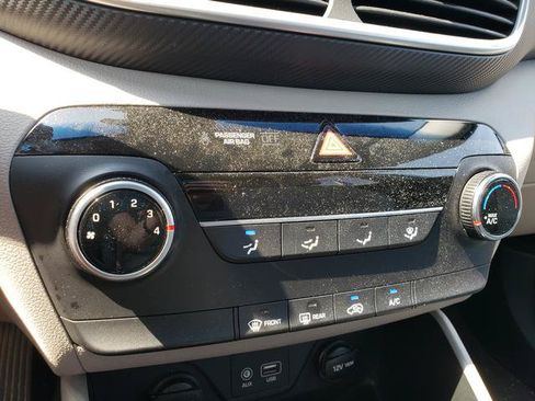 Used 2019 Hyundai Tucson SE AWD/4WD image 18