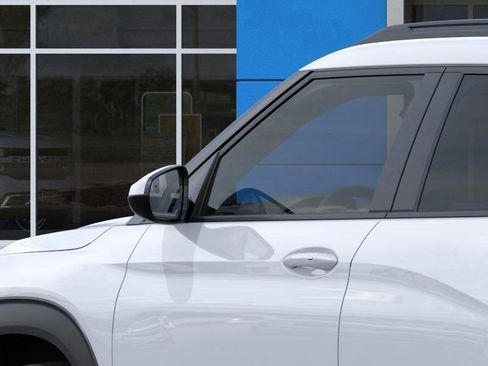 New 2026 Chevrolet TrailBlazer ACTIV FWD image 28