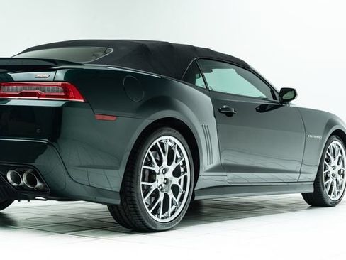 Used 2015 Chevrolet Camaro SS w/ Green Flash Special Edition RWD image 13