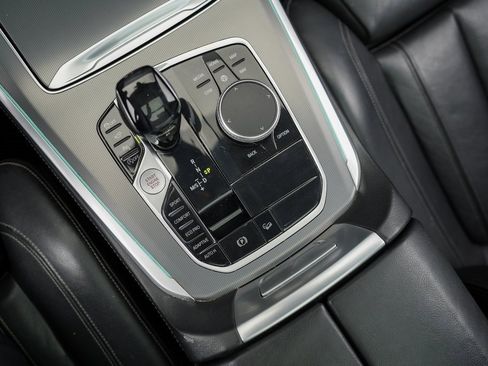 Used 2019 BMW X5 xDrive40i w/ M Sport Package image 34