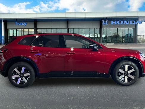 New 2026 Honda Prologue Touring image 3