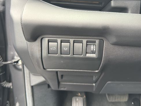 Used 2025 Subaru Ascent Touring AWD/4WD image 61