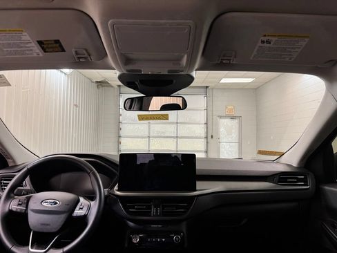 Used 2023 Ford Escape Active w/ Tech Pack #1 FWD image 21