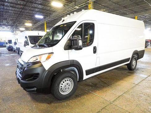 New 2026 RAM ProMaster 3500 w/ Convenience Group image 3