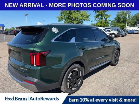 Used 2025 Kia Sorento SX Prestige AWD/4WD image 7
