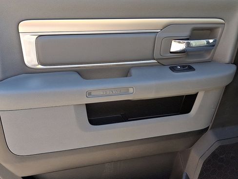 Used 2019 RAM 1500 Big Horn image 19