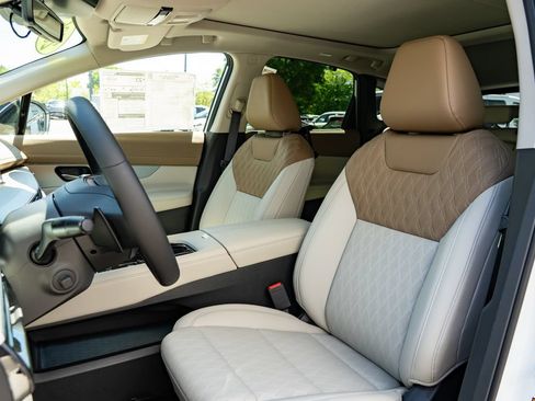 New 2026 Nissan Murano Platinum w/ Cargo Package AWD/4WD image 20