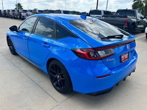 Used 2024 Honda Civic Sport image 4