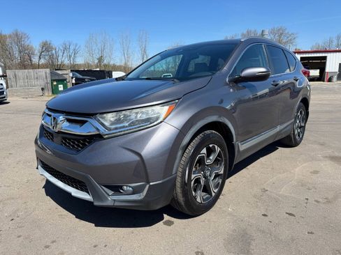 Used 2017 Honda CR-V Touring image 1