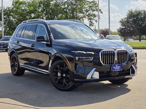 Used 2026 BMW X7 xDrive40i AWD/4WD image 2