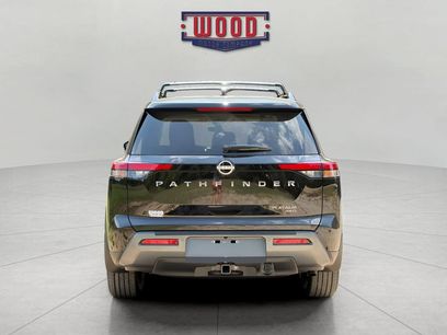 New 2026 Nissan Pathfinder Platinum