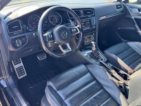 Used 2015 Volkswagen GTI SE FWD image 9