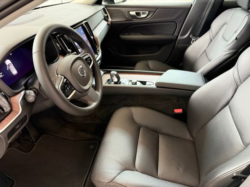 Certified 2024 Volvo V60 B5 Cross Country Plus w/ Protection Package Premier AWD/4WD image 13