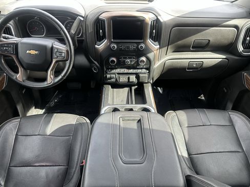 Used 2022 Chevrolet Silverado 3500 High Country w/ Safety Package II image 15