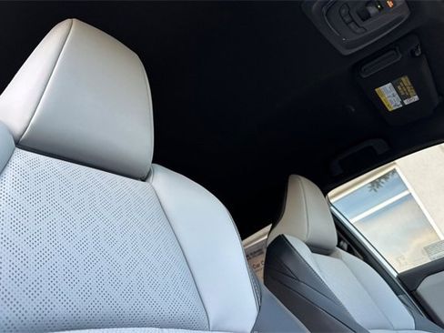 New 2026 Subaru Solterra Premium image 14