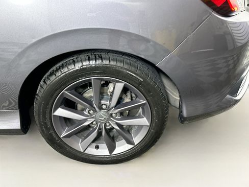 Used 2020 Honda Civic EX image 11