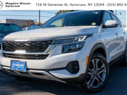 Used 2023 Kia Seltos S w/ Navigation Package