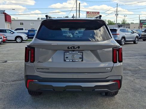 Used 2025 Kia Sorento X-Line EX AWD/4WD image 5