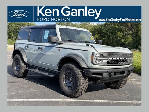 Used 2024 Ford Bronco Badlands AWD/4WD image 1
