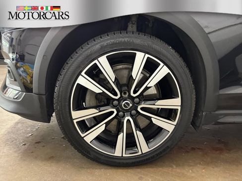 Used 2022 Volvo V60 T5 Cross Country w/ Climate Package AWD/4WD image 34