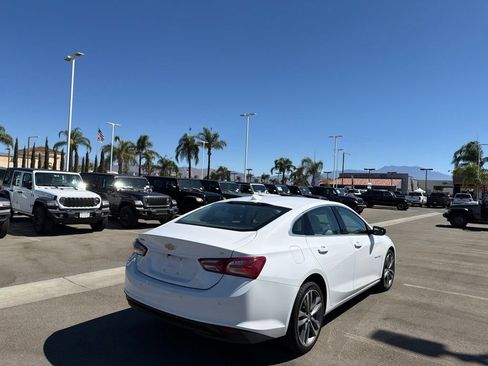Used 2024 Chevrolet Malibu LT FWD image 4