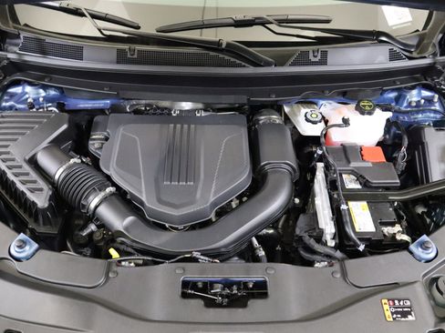 New 2026 Chevrolet Traverse LT w/ Sun and Wheel Package image 13