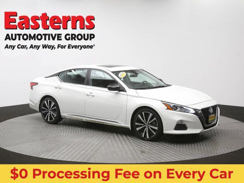 Used 2022 Nissan Altima 2.0 SR FWD image 49