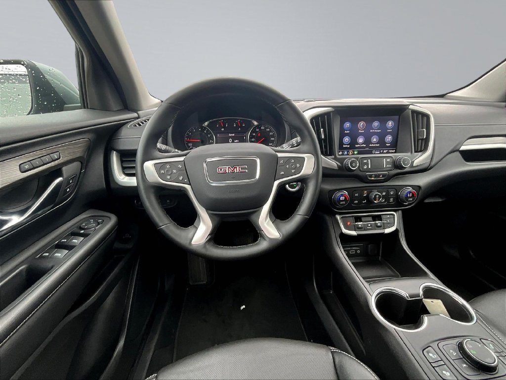 Used 2023 GMC Terrain SLT AWD/4WD image 10