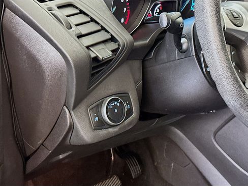 Used 2016 Ford Escape S FWD image 17