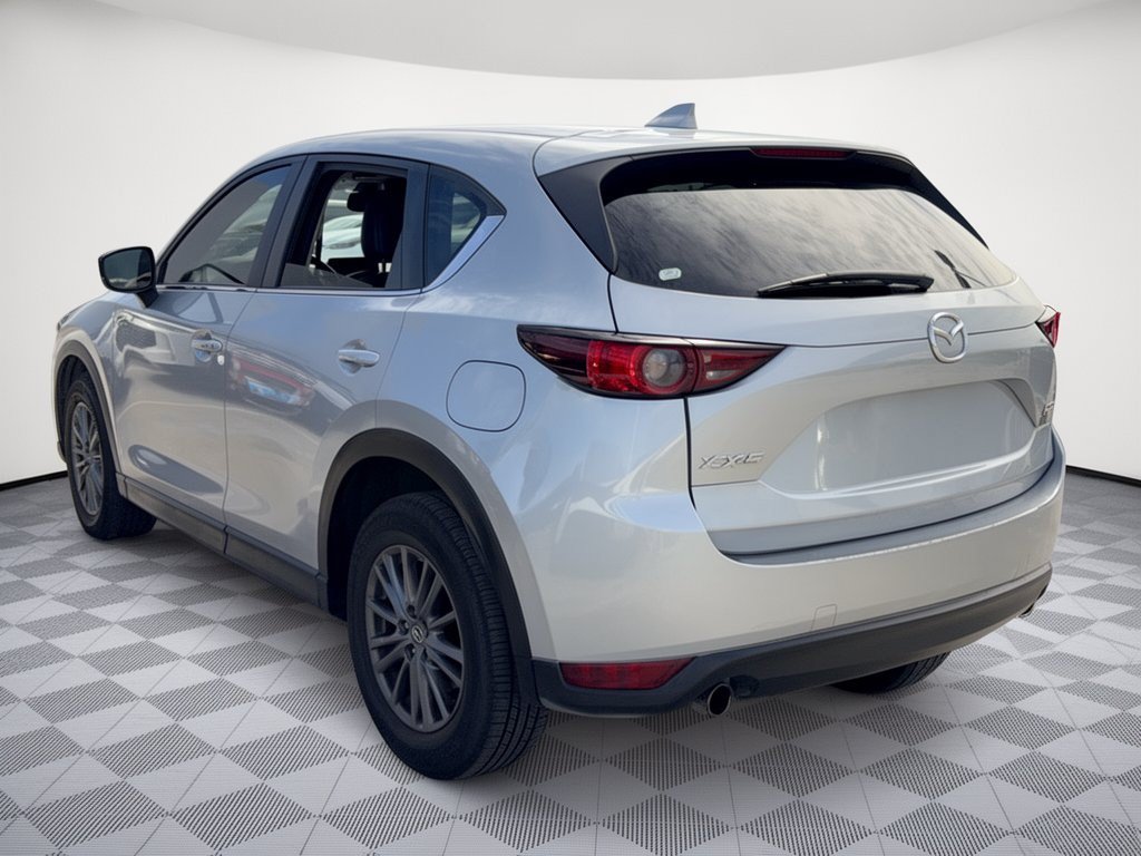 Used 2017 MAZDA CX-5 Touring w/ I-ACTIVSENSE Package FWD image 3