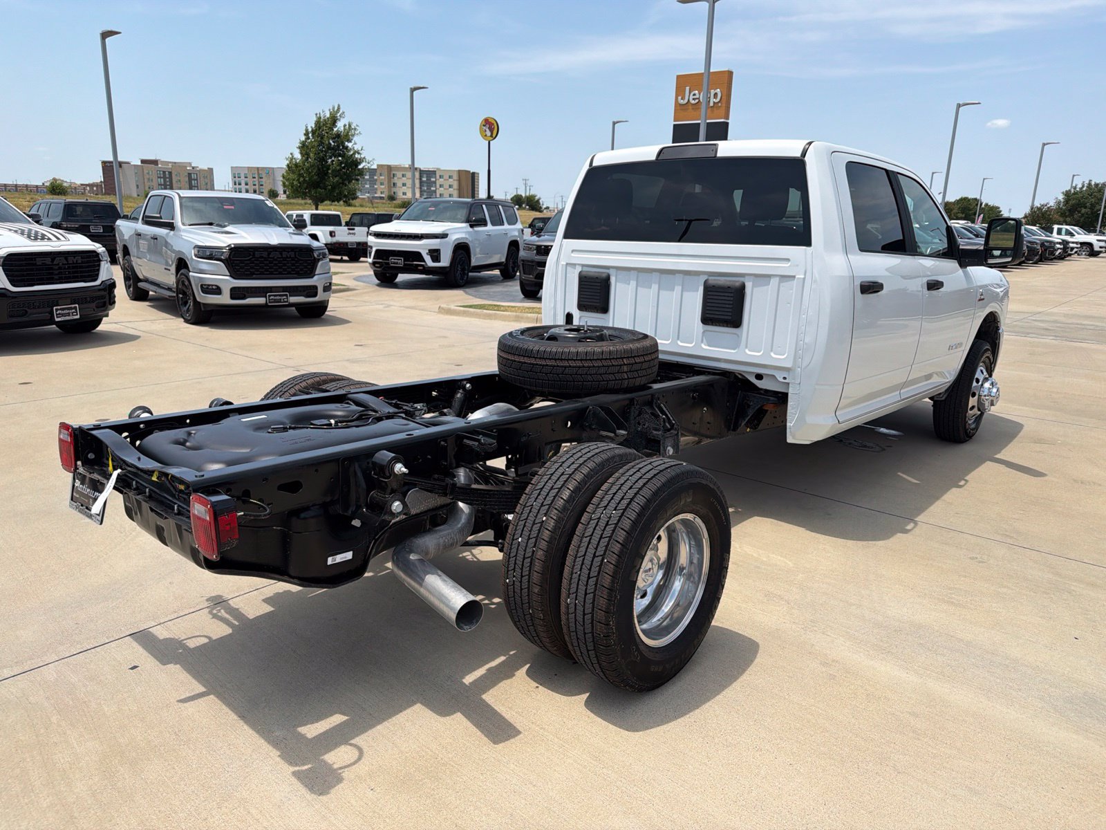 New 2026 RAM 3500 Big Horn AWD/4WD image 5