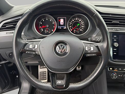 Used 2021 Volkswagen Tiguan SE R-Line image 13