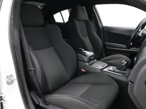 Used 2019 Dodge Charger GT RWD image 37